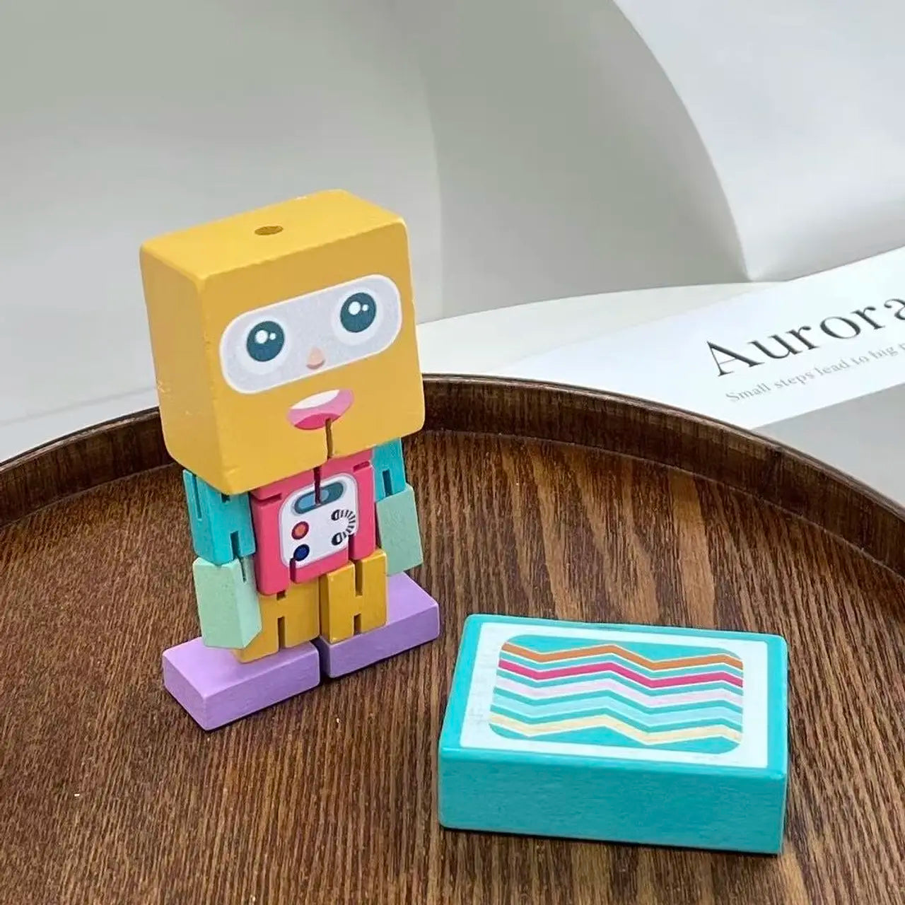 Robot Equilibrista de Madera – Big Head Robot