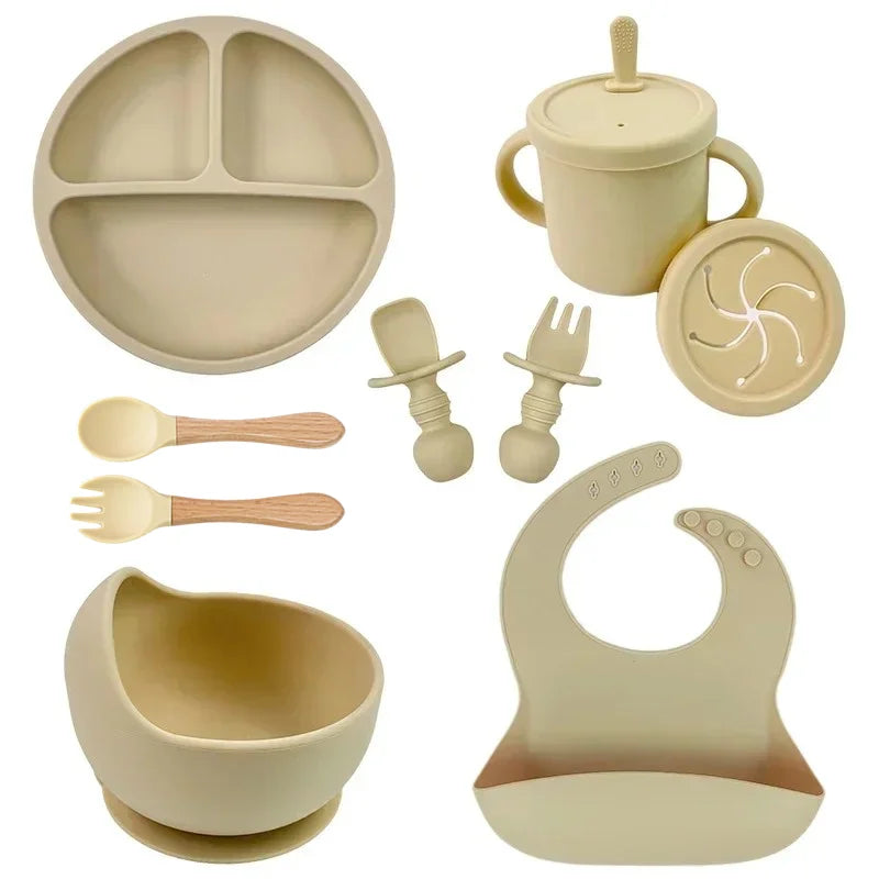 Set Premium de Alimentación en Silicona para Bebé – 8 Piezas
