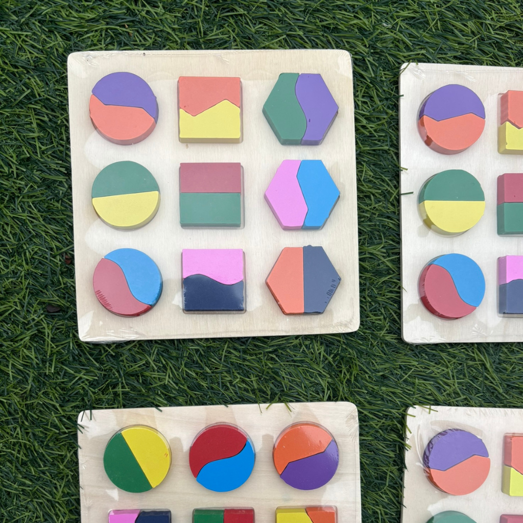 Rompecabezas de Madera Montessori – Figuras y Colores
