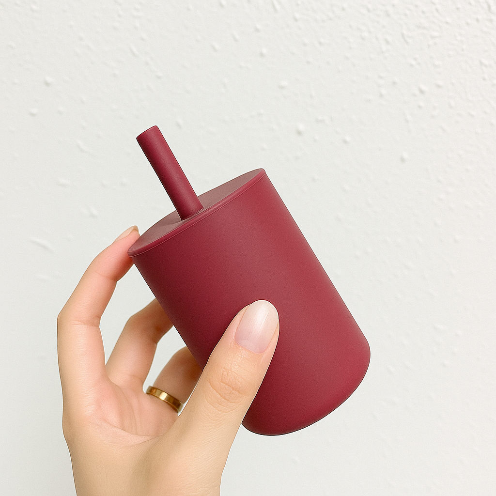 Vaso Antiderrame de Silicona con Bombilla – 250 ml